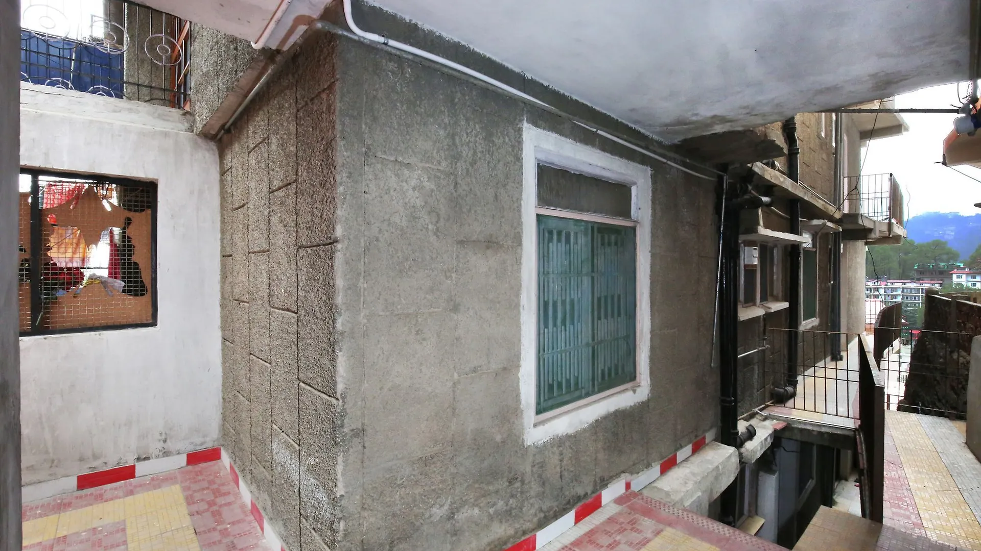 Oyo 9106 1 Bhk Isbt Shimla Apartment