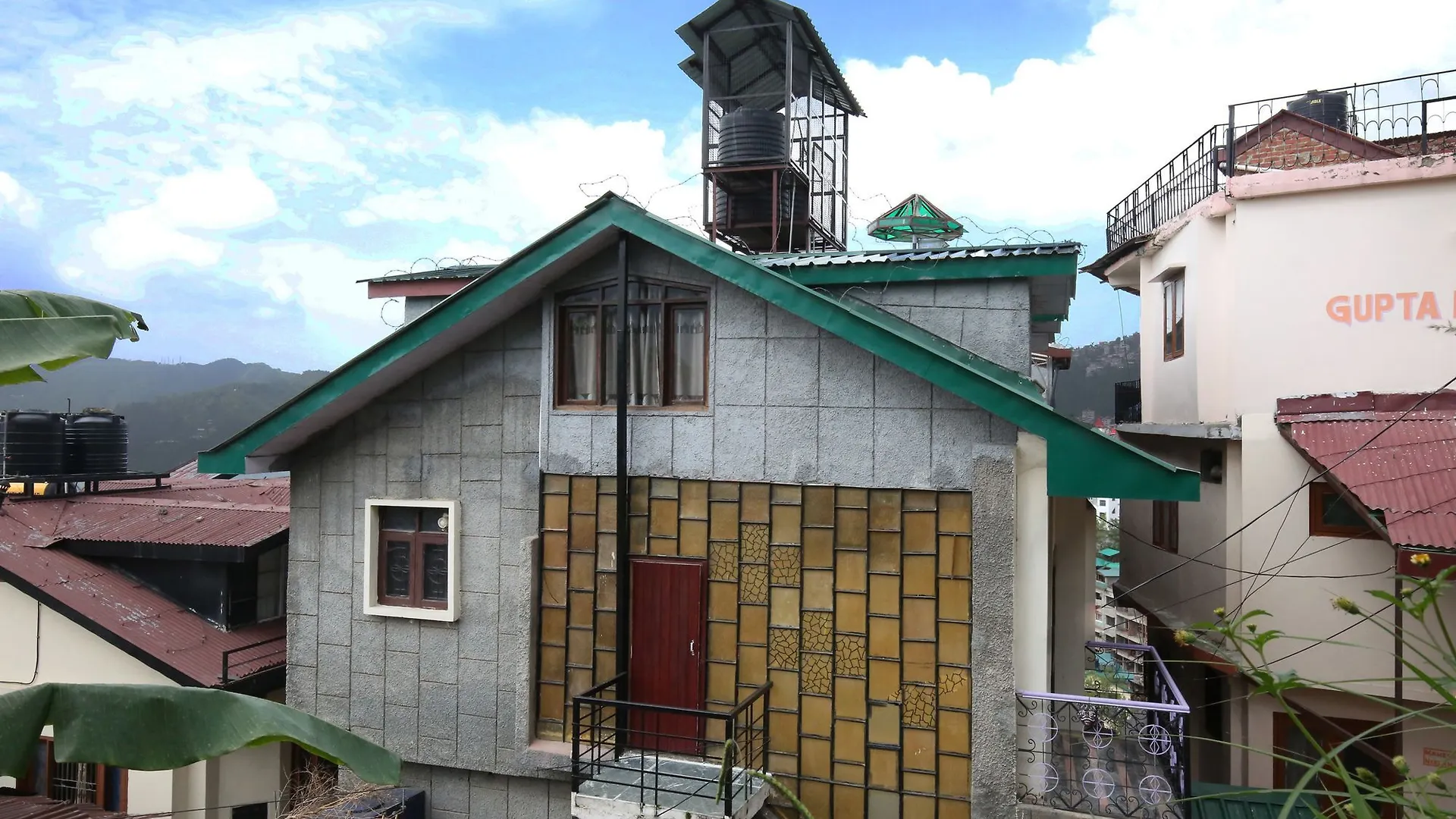 Oyo 9106 1 Bhk Isbt Shimla Apartment India